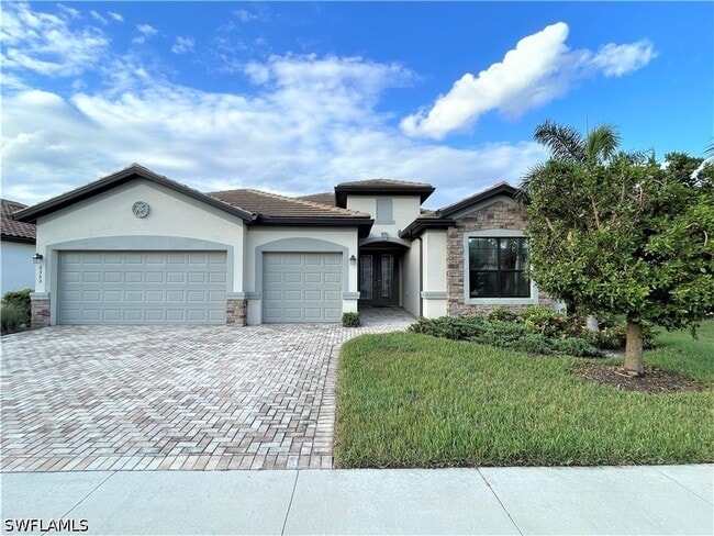 Building Photo - 9353 Glenforest Dr