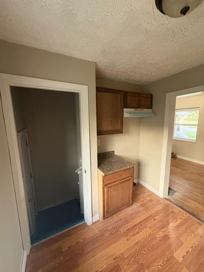 Photo - 1623 Harold Dr