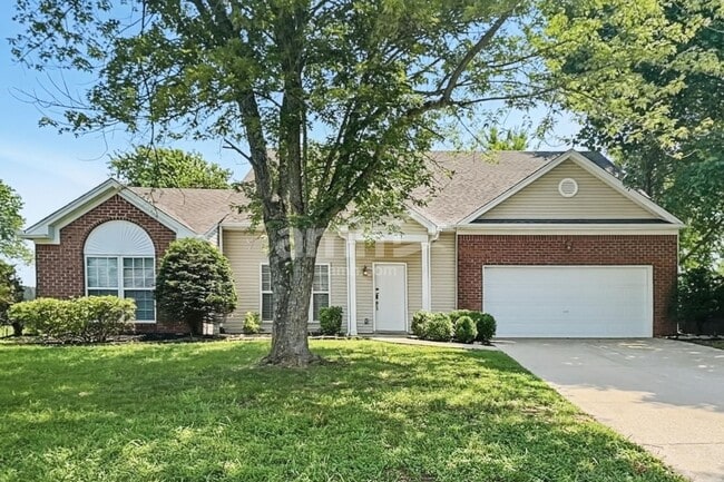 Building Photo - 2120 Loudenslager Dr