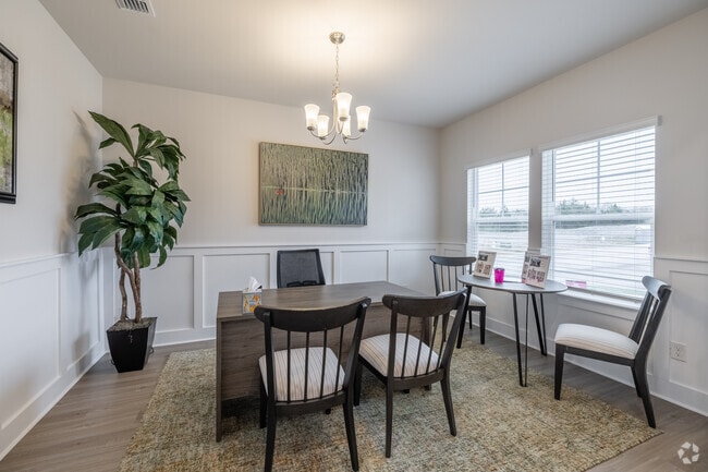 4BR, 2.5BA - 2,006SF - Dining Room