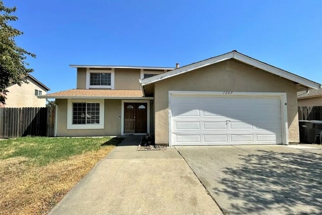 Photo - 1203 Humphrey Dr House