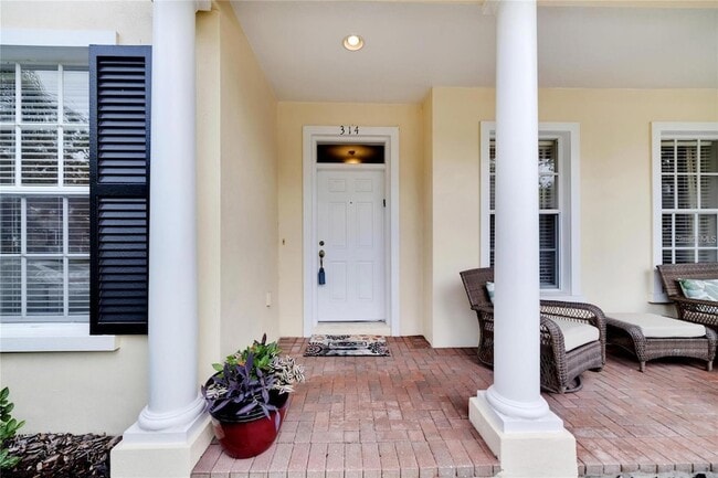 Photo - 314 Ibisview Ln