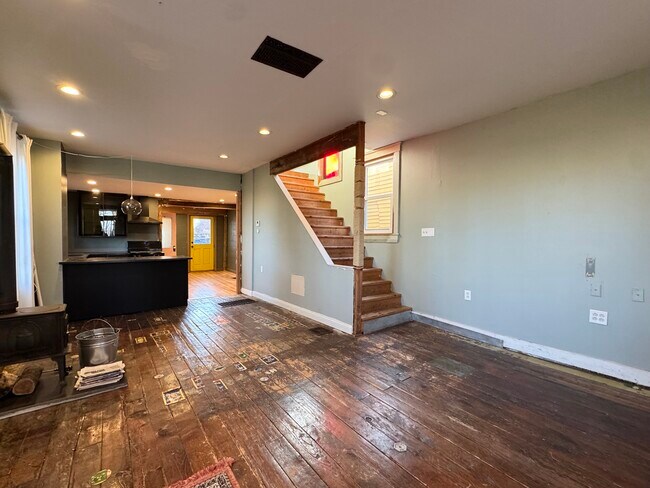 Photo - 1539 Madison Ave