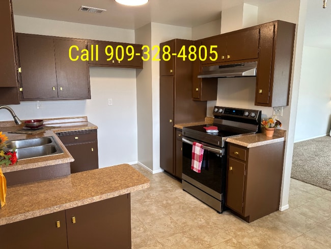 Building Photo - 25863 Pacific St