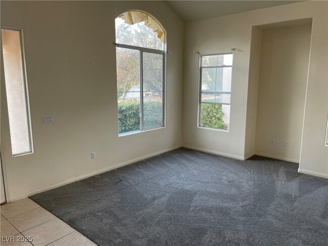 Photo - 191 Tayman Park Ave