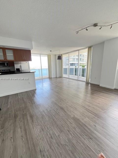 Photo - 601 NE 23rd St Apartment Unit 1003