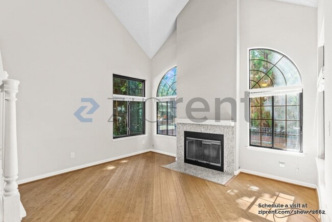 Building Photo - 1011 Asbury Way Rental