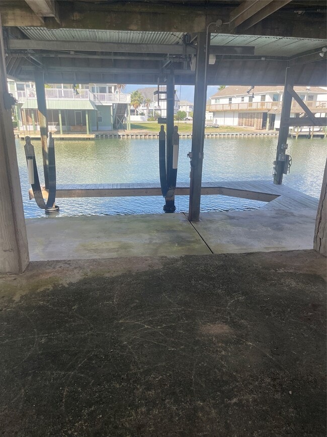 Photo - 1826 Port O' Call St