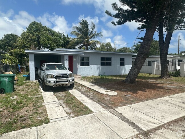 Building Photo - 531 NW 110th St Rental
