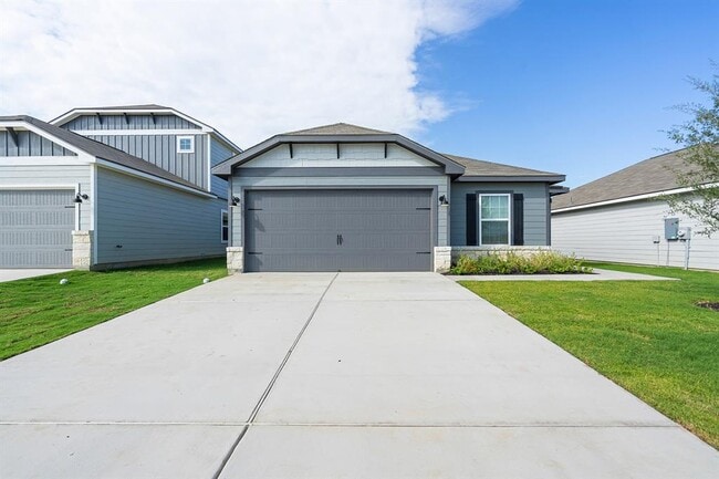 Building Photo - 112 Wirepass Cres