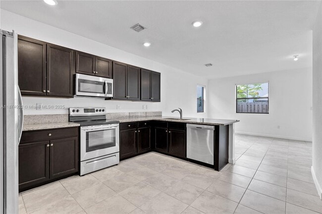 Photo - 25128 SW 113th Pl