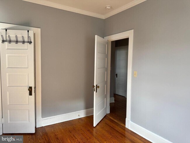 Photo - 3 S Church St Unidad 201