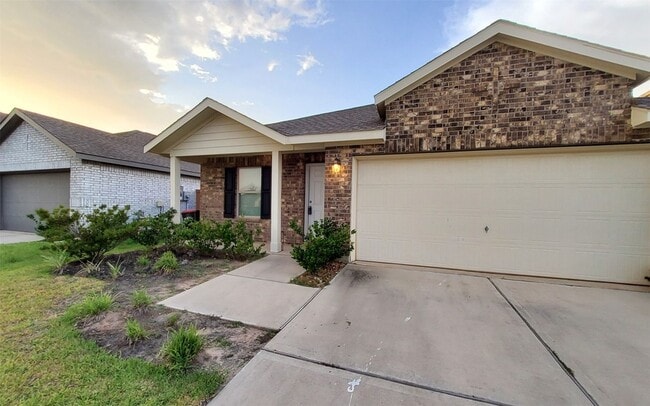 Photo - 27022 Breakaway Ln