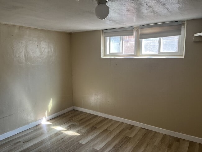 Building Photo - 1633 S Julian Way