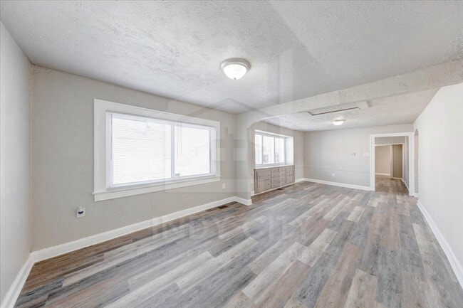 Photo - 3639 N Emerson Ave