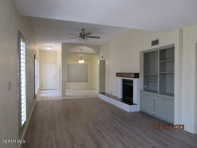 Photo - 328 Thunderbird Dr