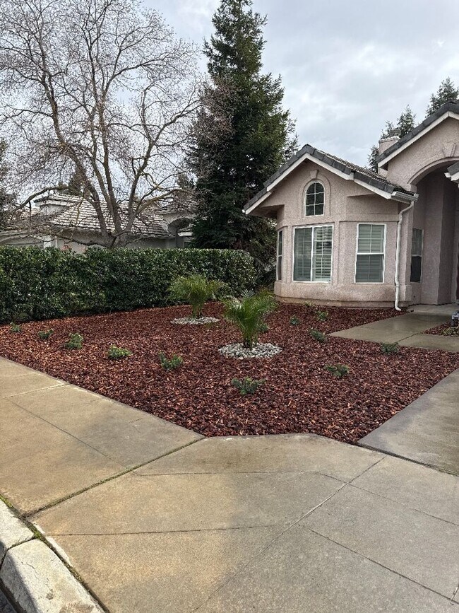 Photo - Fabulous 3/2 built in 2003 in the desirabl...