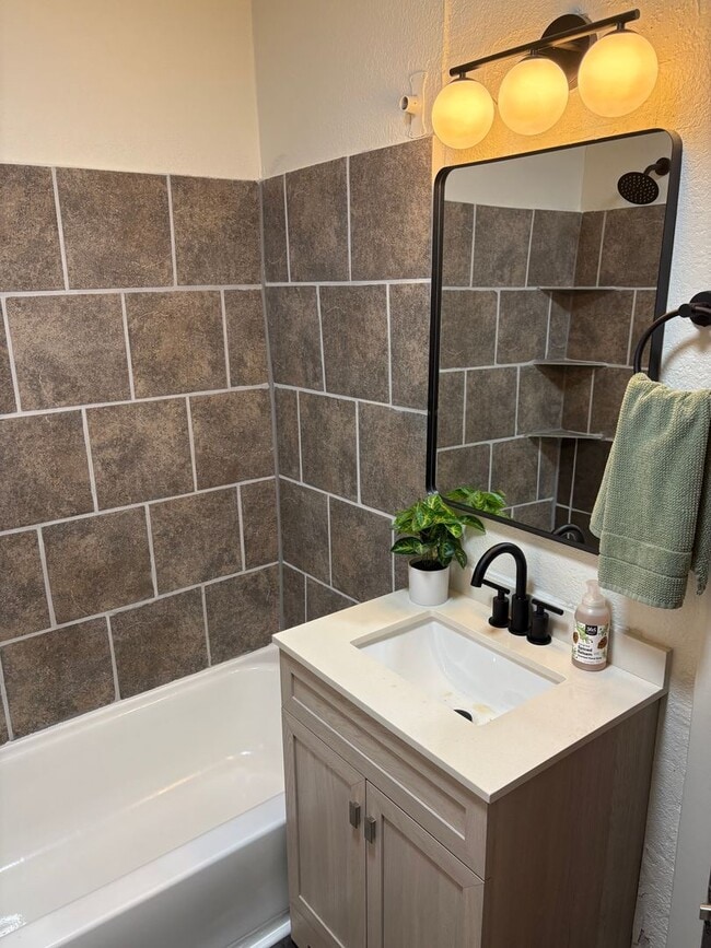 Photo - Large 3 bedroom house available