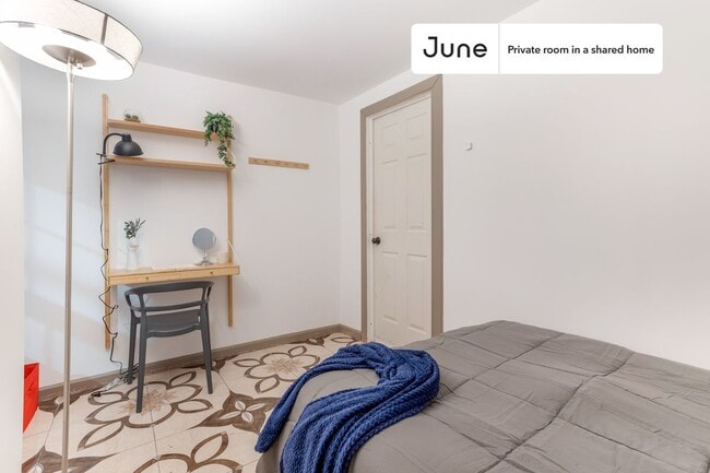 Photo - Room in Shared 8.0 bed/3.5 bath home