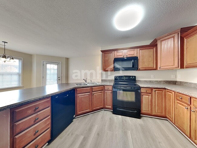 Photo - 428 Bridgewood Ct