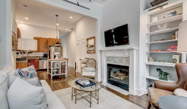 Photo - Charming 2 Bedroom/1.5 Bathroom Townhome with Detached Garage in Federal Hill, Baltimore, MD!