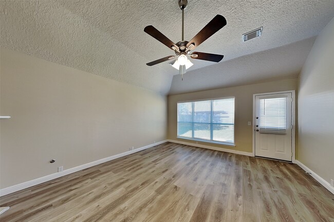 Photo - 11019 Sentry Ct