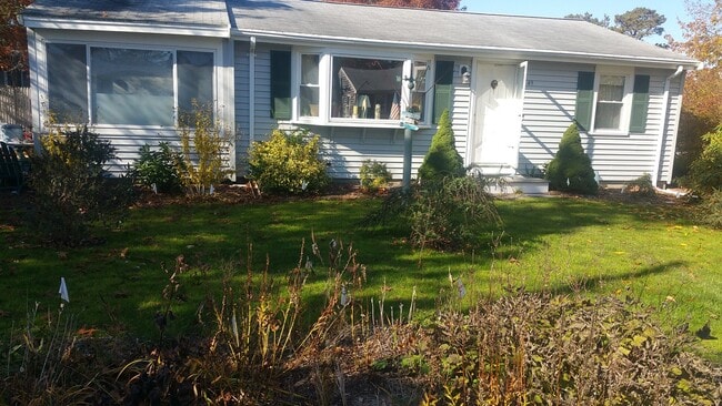 49 Cornell Dr