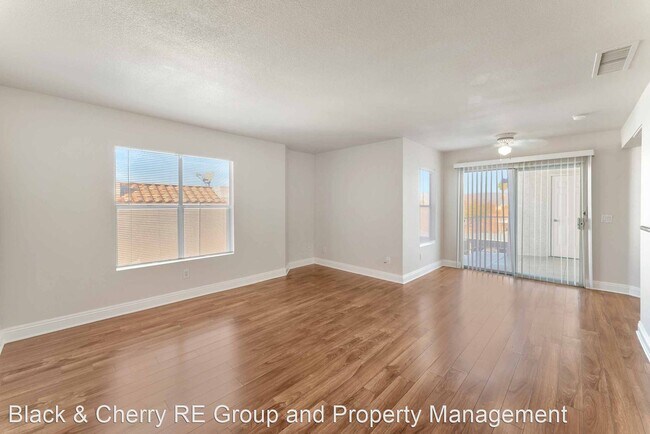 Photo - 2 br, 2 bath House - 6800 Lake Mead #2045