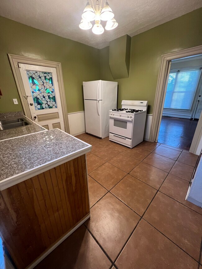 Photo - 533 Cherry St Unit 1