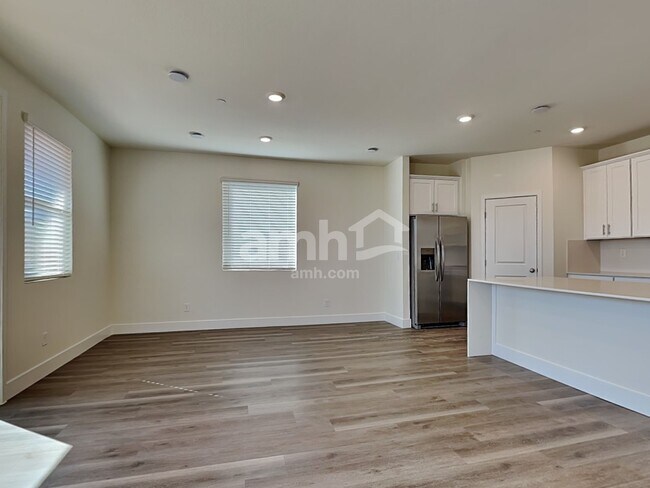 Photo - 137 Nico Azalea Ln