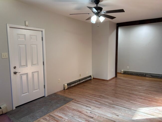 Building Photo - 38 State St Unit 1