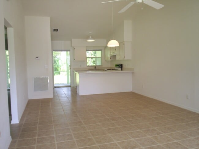 Great Room - 7619 Winged Foot Dr Rental