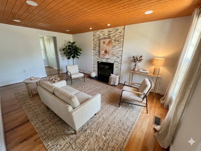 Photo - 2283 Dosinia Ct