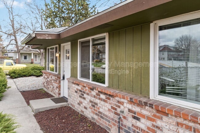 Photo - 723 W York Ave