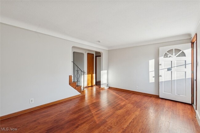 Photo - 5732 E 141st St