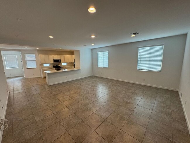 Photo - Beautiful Surprise Home: 4 Bd, 3 Ba