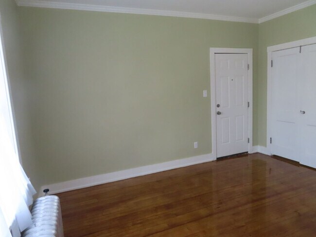 Photo - Fulton Manor