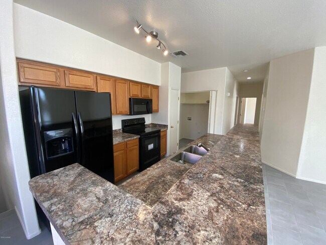 1262 E Weimer Cir Unit 39