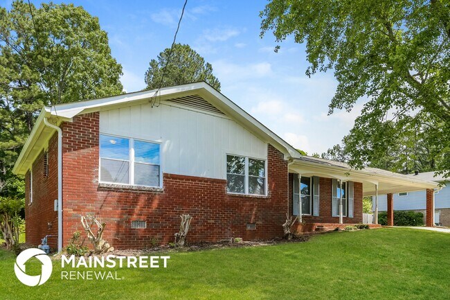 Photo - 6165 Marilla St