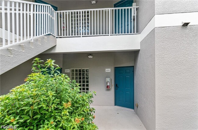 Building Photo - 12141 Summergate Cir Unit 102