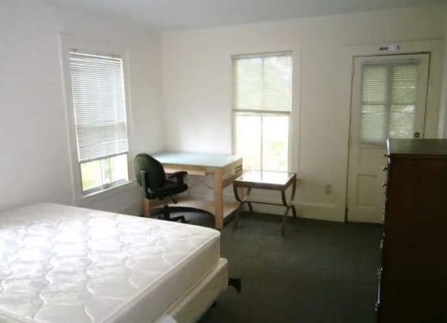 Photo - 112 Highland Pl