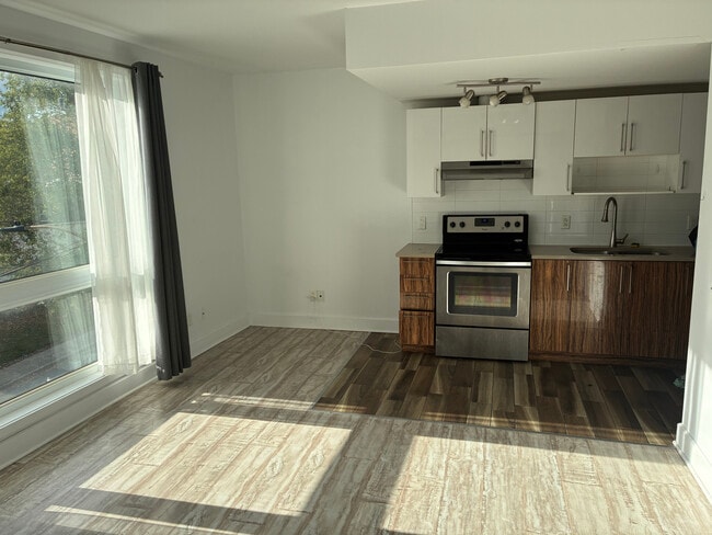 Photo - 3405 Av Benny