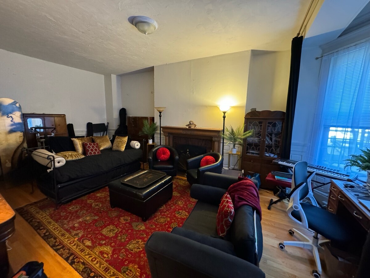Photo - 481 Beacon St Condo Unit #2