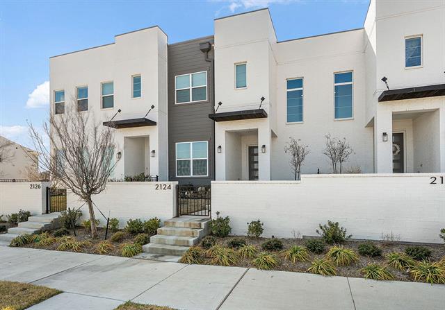 Photo - 2124 Village Walk Ln