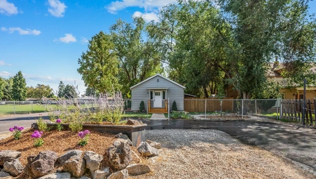 Photo - Charming Craftsman-Style Home in Boise 837...