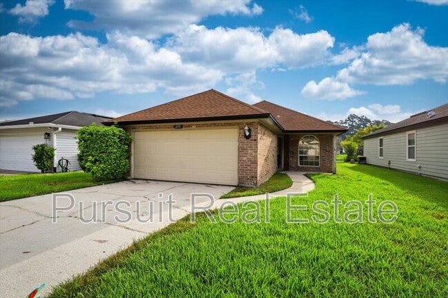 2791 Lantana Lakes Dr W