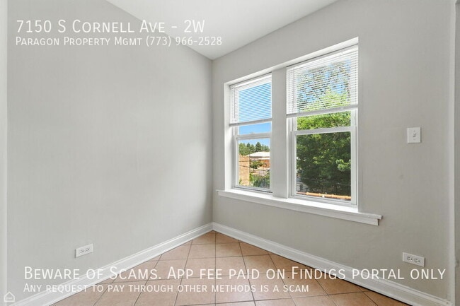 Photo - 7150 S Cornell Ave