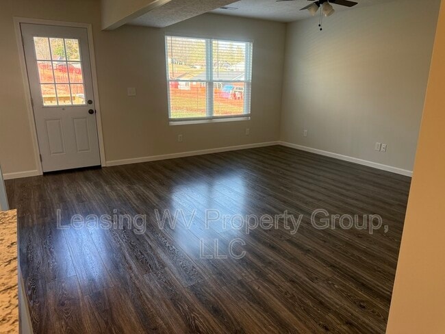 Photo - 46 Christian Ct