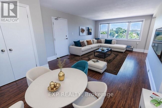 Photo - 143 Westchester Crescent Unit 12