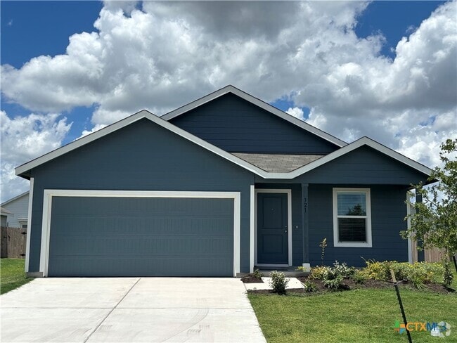 Building Photo - 321 Bertram Oaks Dr Rental